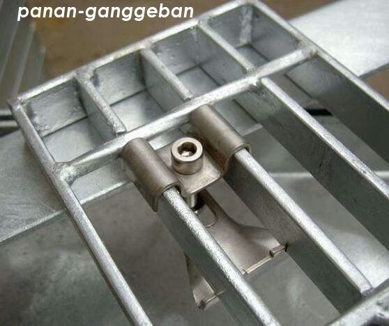 pananganggezhaban (465)