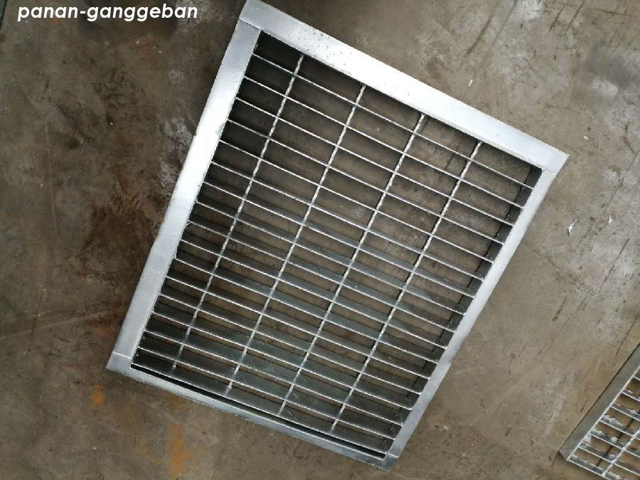 市政雨水网-镀锌G404/30/100钢格栅板